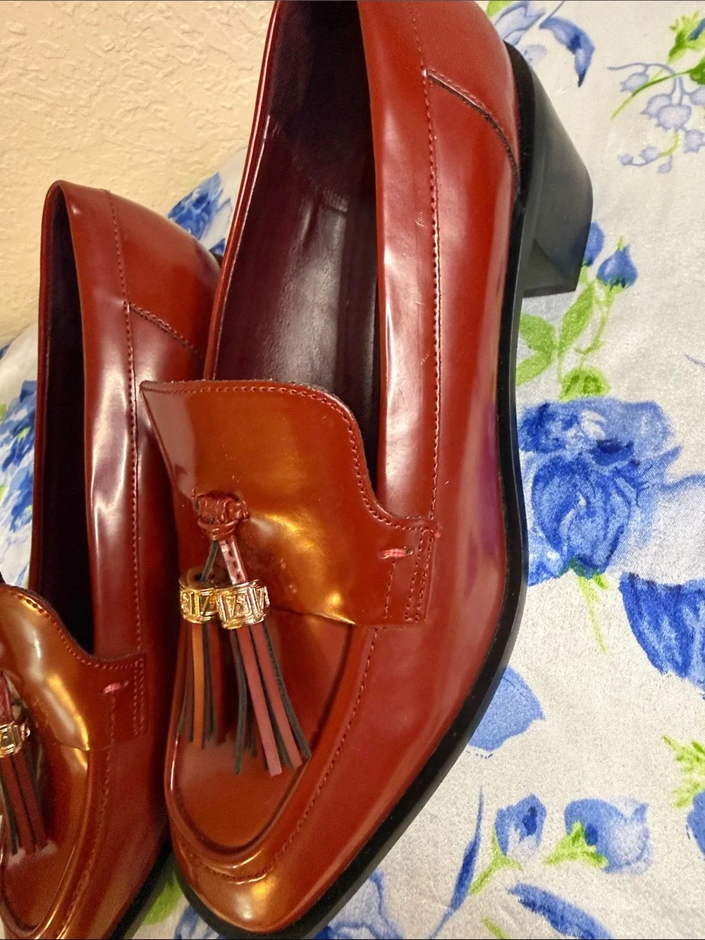 Franco Sarto Burgundy Patent Look Tassel Loafers with Gold Detail